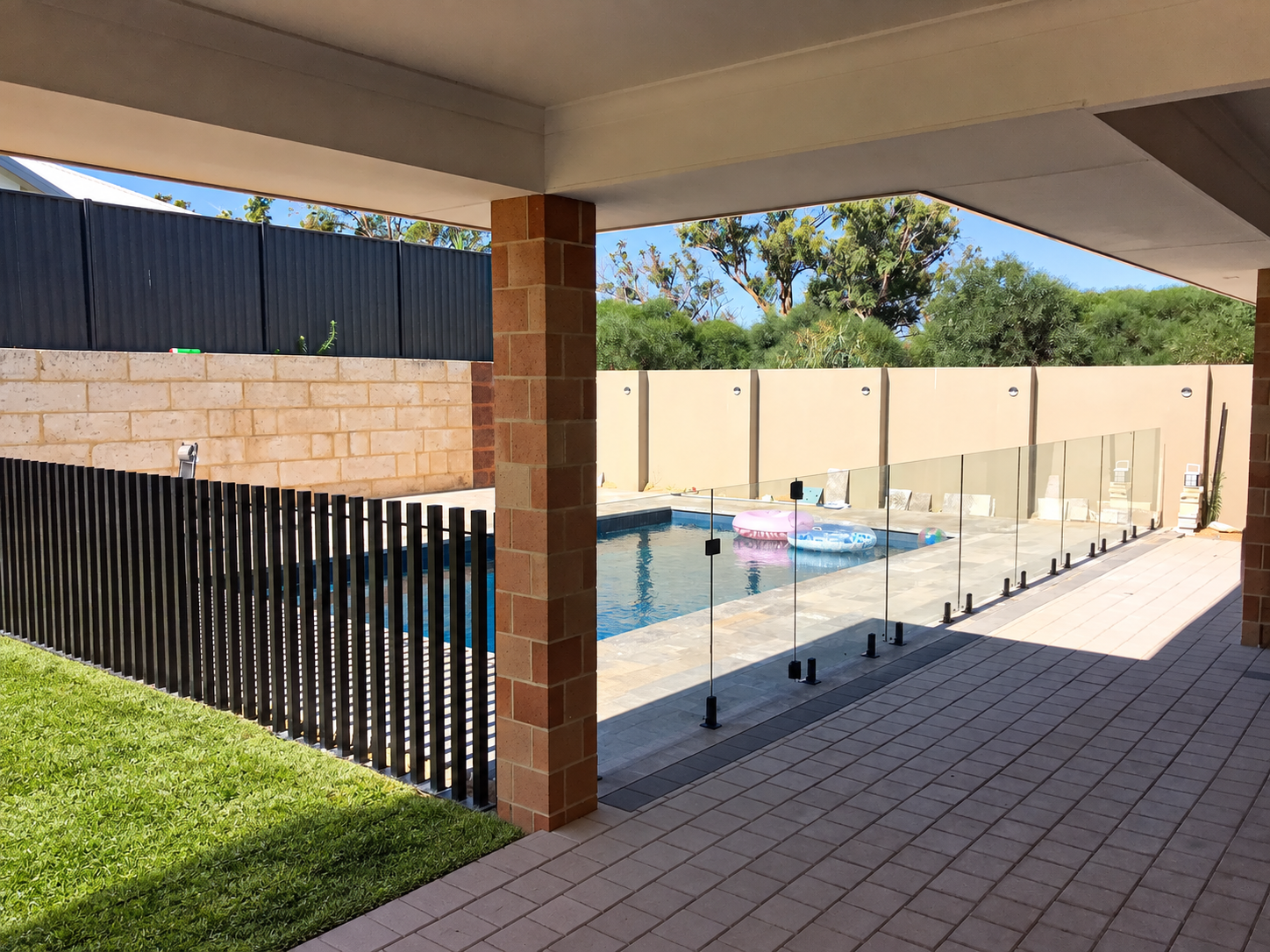 Glass pool fencing and aluminium gate